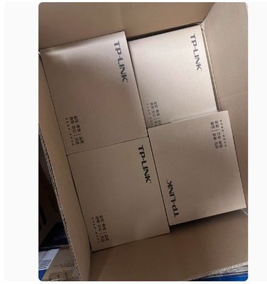 TP LINK TL-SF1008M 8-портовый 100M-Switch для сетей с малым доступом